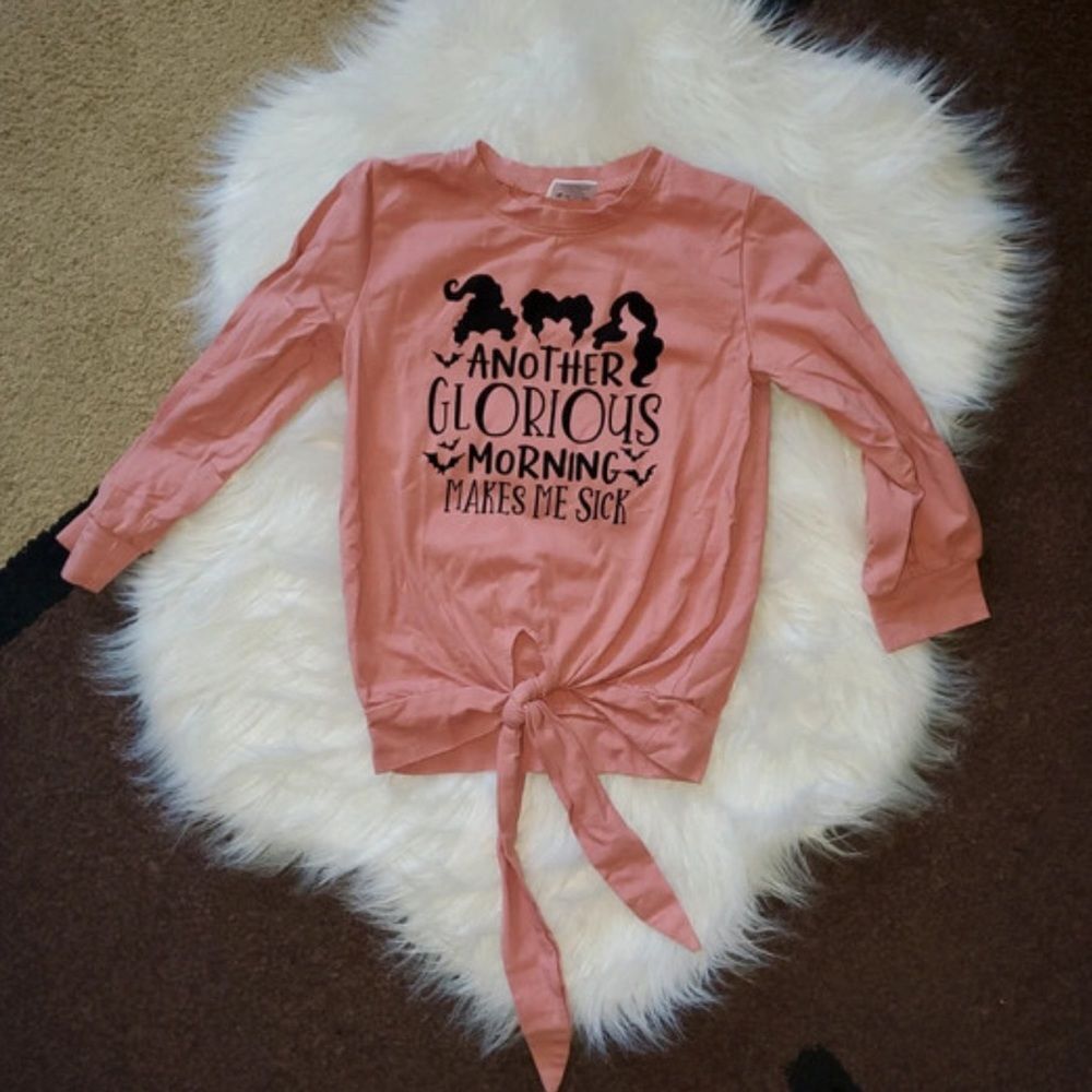 Girl’s boutique hocus-pocus top XL EUC